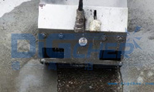 DJS 2800/25EM超高壓（yā）清洗機清除道路（lù）斑馬線