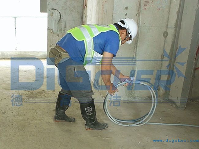 高（gāo）壓管接駁到施工樓層