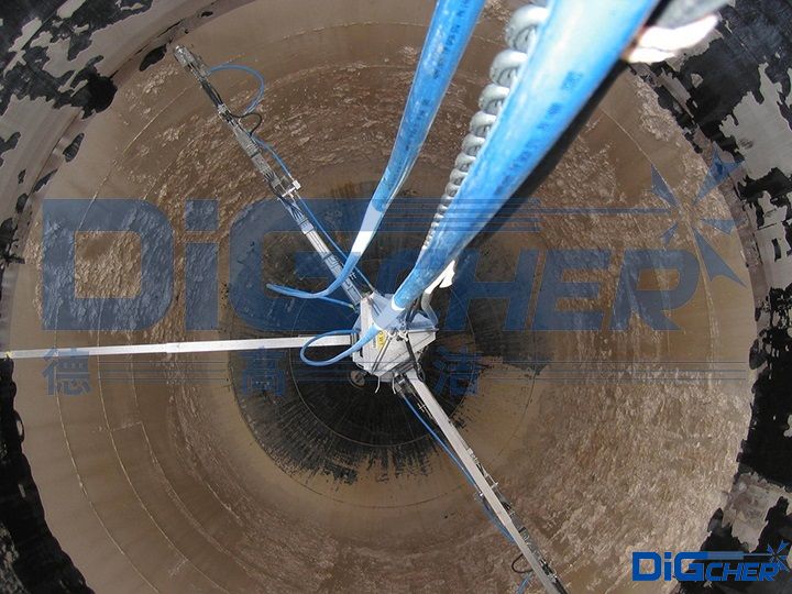 鐵路（lù）罐車自動化（huà）清洗係統升降開合機（jī）構（gòu）