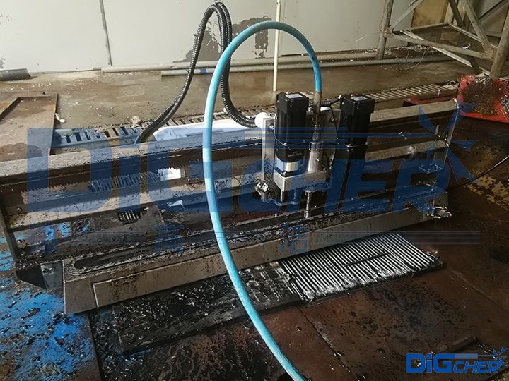 D1200-1513傳送皮帶（dài）自動剝離機