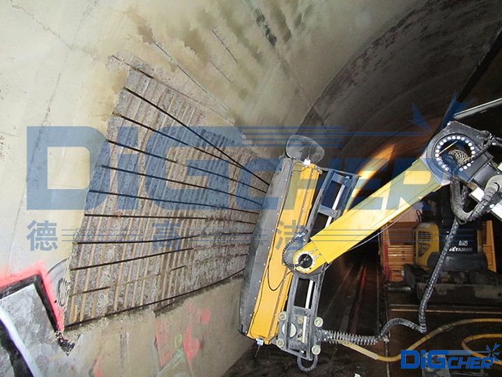 高壓水混凝土破（pò）碎機破碎作業