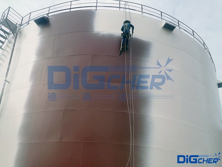 石化儲罐重新噴塗