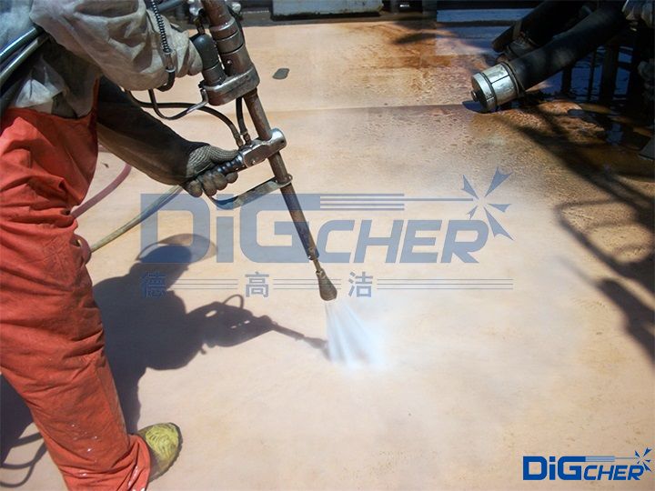 超高壓水射流（liú）清洗