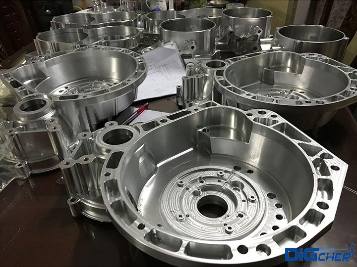 發動機零部（bù）件