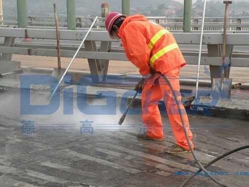 高壓水射流表麵除漆