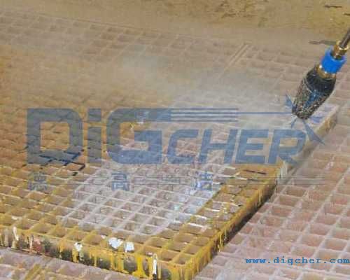 汽車塗（tú）裝生產（chǎn）線噴漆室（shì）格柵板清洗