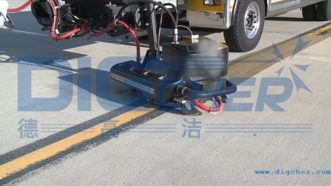 道路標誌（zhì）線清（qīng）除